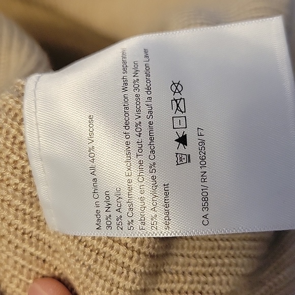 Lululemon - Picture 3 of 7